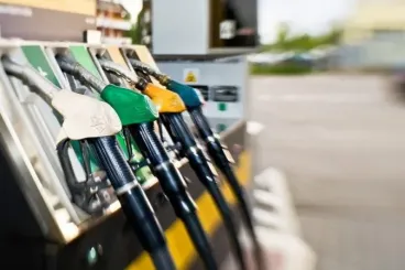 Hausse des prix des carburants : Le PJD pointe une «défaillance» du gouvernement