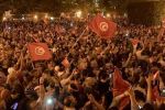 Tunisie : Les soutiens de Kaïs Saïed reprennent «Fi Bladi Delmouni»