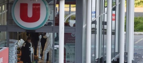 The supermarket where the terror attack took place in Southern France./Ph. DR