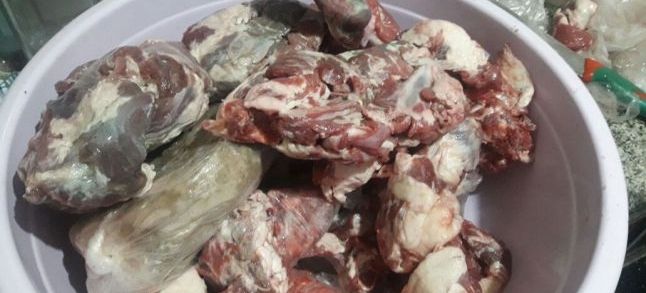 Eid al-Adha : A family complains about discolored meat after buying a sheep with no ear tag