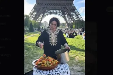  France : A Paris, «le couscous du partage» crée les liens avec les passants