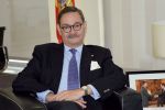 L'ambassadeur d'Espagne au Maroc décoré par la ministre de la Défense