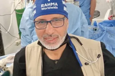 «Ce n’est pas une guerre, c’est un génocide» : Un médecin marocain de retour de Gaza témoigne