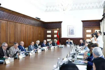 مجلس الحكومة يعطي الضوء الأخضر لتغيير مرسوم التعويض عن الساعات الإضافية لهيئة التدريس