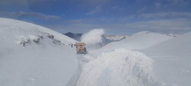 Midelt : villages cut off by snow drifts and the inhabitants denounce the situation