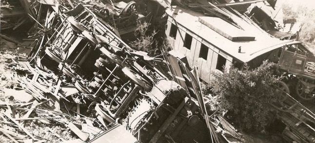 A photo of the train that crashed in Algeria on its way to Morocco on September 14th, 1932./Ph. DR