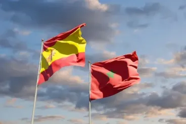 وفد اقتصادي رفيع المستوى من فالنسيا في زيارة عمل إلى طنجة لتعزيز التعاون الثنائي