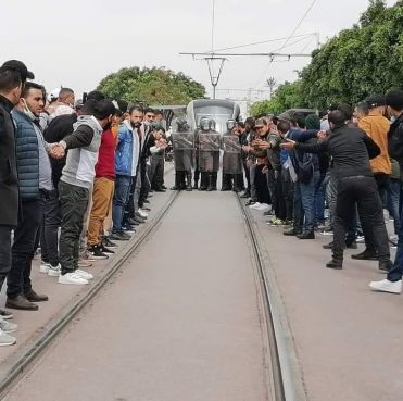 La manifestation massive des enseignants contractuels, mardi à Rabat. / DR