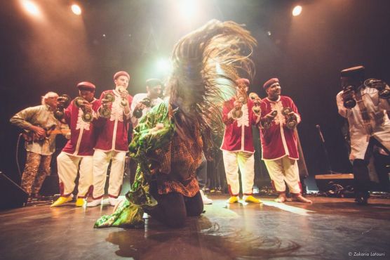 Un concert grandiose des Maâlems au Bataclan à Paris. / Ph. Zakaria Latouri