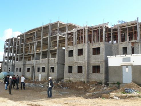 Immeuble en construction dans lequel Mohamed El Halfa a acheté un appartement en 2007 au prix environ de 240 000 dirhams.