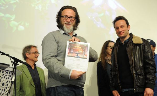 Prix du Meilleur film étudiant gagné par le film «La Table» d’Eugène Boitsov . Le prix a été reçu par Emmanuel Ryz et Thomas Malmonte. /Ph. FICAM