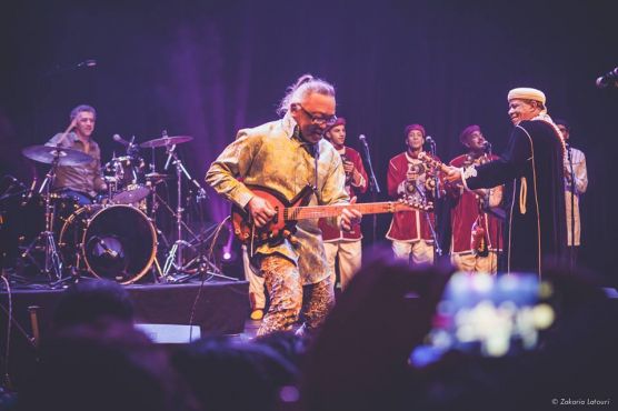 Un concert grandiose des Maâlems au Bataclan à Paris. / Ph. Zakaria Latouri