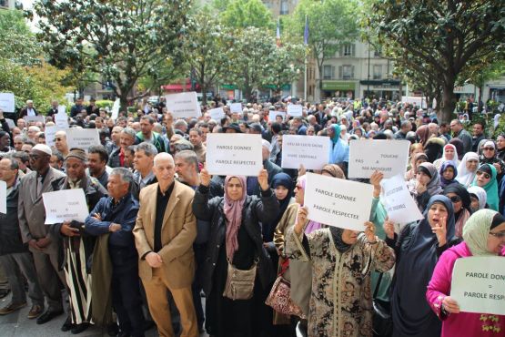 Des membres de la communauté musulmane manifestant à Clichy-la-Garenne . / Ph. Jonathan_RTfr & AGTM Solutions
