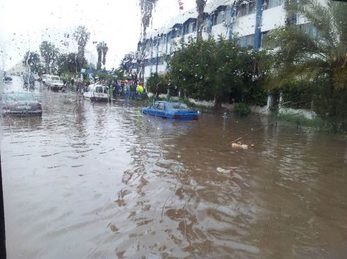 Le Boulevard Al Qods à Casablanca, sous les eaux suite à une simple averse. Ph : DR