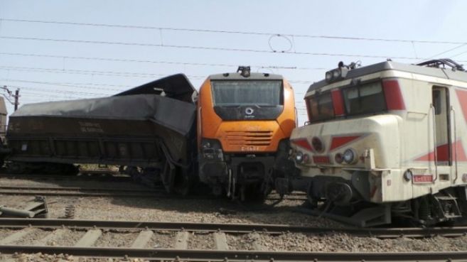 Ain Harrouda : Collision de deux trains de l’ONCF, un mort et plusieurs blessés