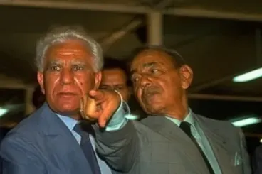 الصحراء في وثائق المخابرات الأمريكية #33: حين حاول الشاذلي بن جديد إنهاء نزاع الصحراء... ووجد نفسه في مواجهة الجنرالات