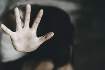 عضو جمعية ثقافية أمام المحكمة بعد اتهامه بمحاولة اغتصاب سائحة بالعرائش