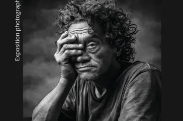«Je viens d’un regard qui traverse», une exposition de portraits pour révéler l’invisible de Mustapha El Basri