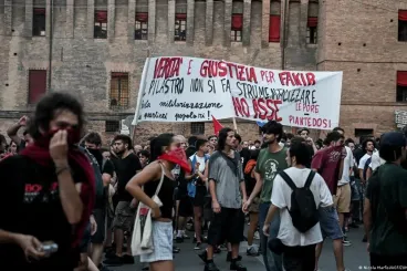 Meloni condemns Bologna riots after Moroccan man dies during police intervention
