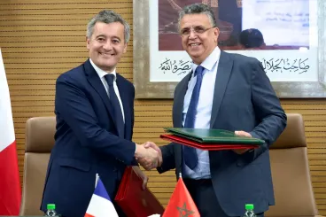 عبد اللطيف وهبي ونظيره الفرنسي يوقعان خطة عمل للتعاون التقني في مجال العدالة