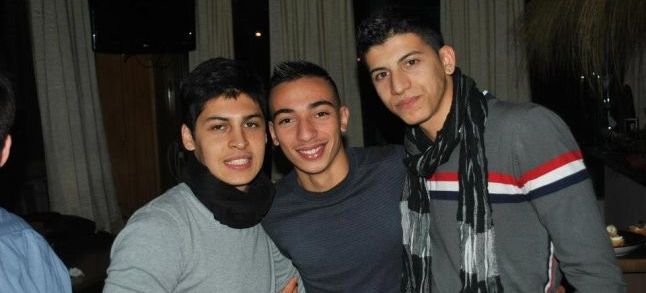 Oussama Wahid posing with his friends./Ph. Oussama Wahid