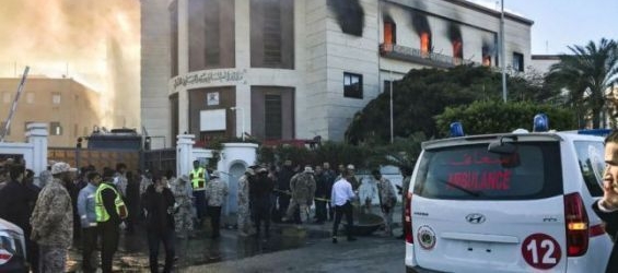 Libya's Foreign Affairs Ministry in Tripoli after a terror attack that took place Tuesday, December the 25th./Ph. Mahmud Turkia-AFP