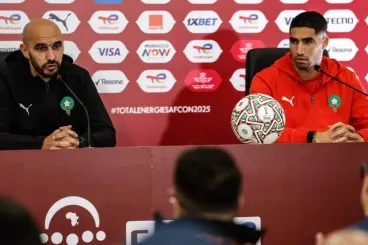 الركراكي يؤكد جاهزية الأسود للمنافسة على اللقب وحكيمي يتحدث عن إصابته