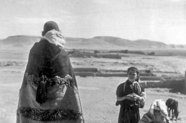 Akhnif, the cape that shielded Moroccans from the cold and the evil eye