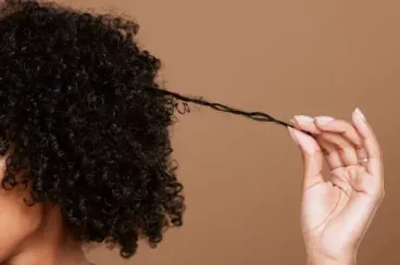 Breaking the straight hair norm, Moroccan women reclaim their curls