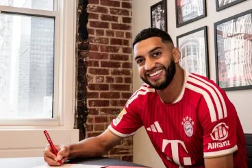 Saibari signs for Bayern Munich, announces move in video from New York