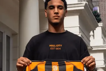 Hull City secures Moroccan midfielder Reda Laalaoui on four-year deal
