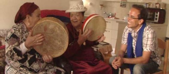 A screenshot of the documentary 'Tinghir-Jérusalem, les echos du mellah' directed  by Kamal Hachkar./Ph. DR