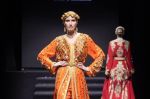 Le caftan marocain à l'honneur lors du défilé de mode oriental à Paris