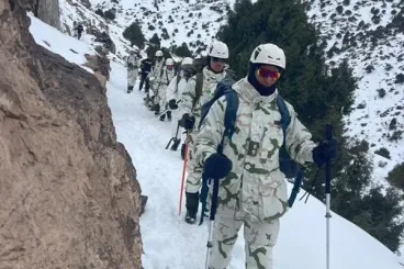 القوات المسلحة تنتشل ثلاثة جثث إثر انهيار ثلجي بجبل توبقال