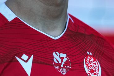 Football : Le Wydad dévoile son nouveau maillot avec la carte intégrale du Maroc