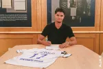 Mercato : L'AJ Auxerre officialise le transfert d'Oussama El Azzouzi en prêt