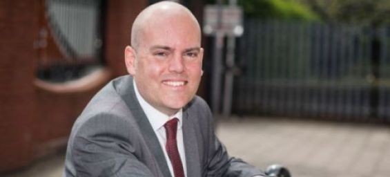 Andrew Moffat is behind the «No Outsiders In Our School» program. / DR