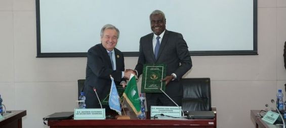 UN Secretary-General Antonio Guterres and the African Union Chairperson Moussa Faki Mahamat. / Ph. DR