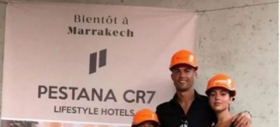 Portuguese professional footballer Cristiano Ronaldo, his girlfriend and son in Marrakech. / Ph. DR