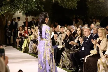 القفطان المغربي يتألق بمدينة درو الفرنسية