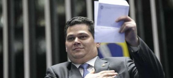 The president of Brazil’s Senate Davi Alcolumber. / Ph. DR