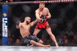 UFC 281 : Ottman Azaitar battu par KO face à l'Américain Matt Frevola