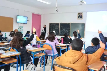 بعد الجلسة الشهرية لرئيس الحكومة، ما مصير مدارس الريادة؟