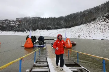 Over 80 swimmers brave icy waters of Morocco's Lake Aguelmam Azegza