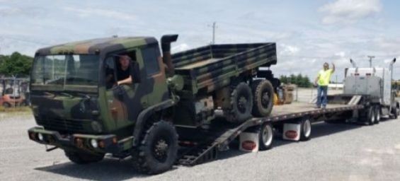Military vehicles granted by the United States to Morocco. / Ph. DR