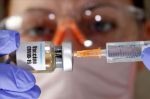 Coronavirus : Un vaccin déclenche une réponse immunitaire au Royaume-Uni