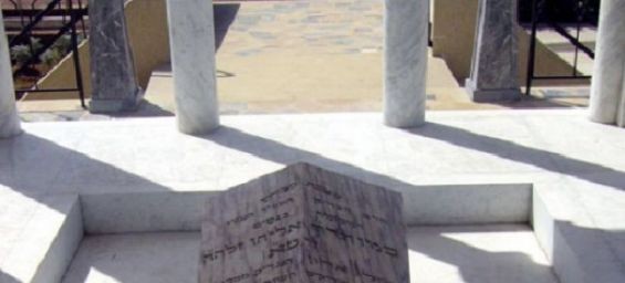 The tomb of Rabbi Eliyahu HaCohen in the Ben M'sik cemetery in Casablanca. / DR