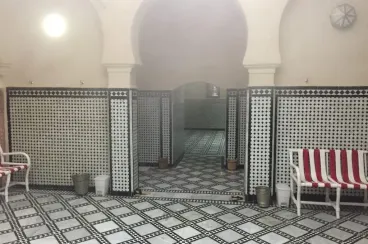 توقيف أربعيني بالهراويين بعد ضبطه متلبسا بالاعتداء جنسيا على قاصر داخل حمّام شعبي