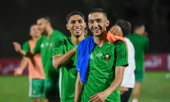Morocco's Achraf Hakimi and Hakim Ziyech. / DR