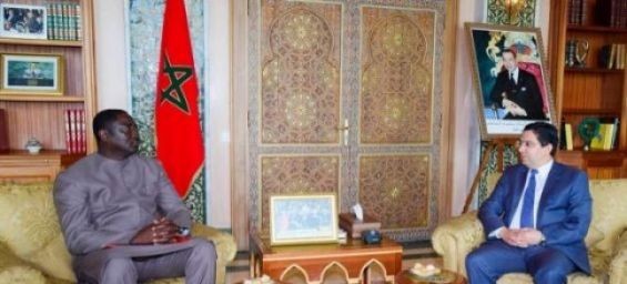 Foreign Affairs Nasser Bourita and his Gambian counterpart Mamadou Tangara. / DR